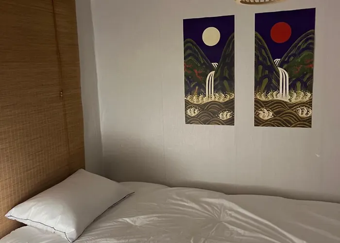 Lucy Aunt House 2br Near Seongsu Forest Airport Bus