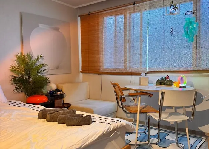 Lucy Aunt House 2br Near Seongsu Forest Airport Bus Villa